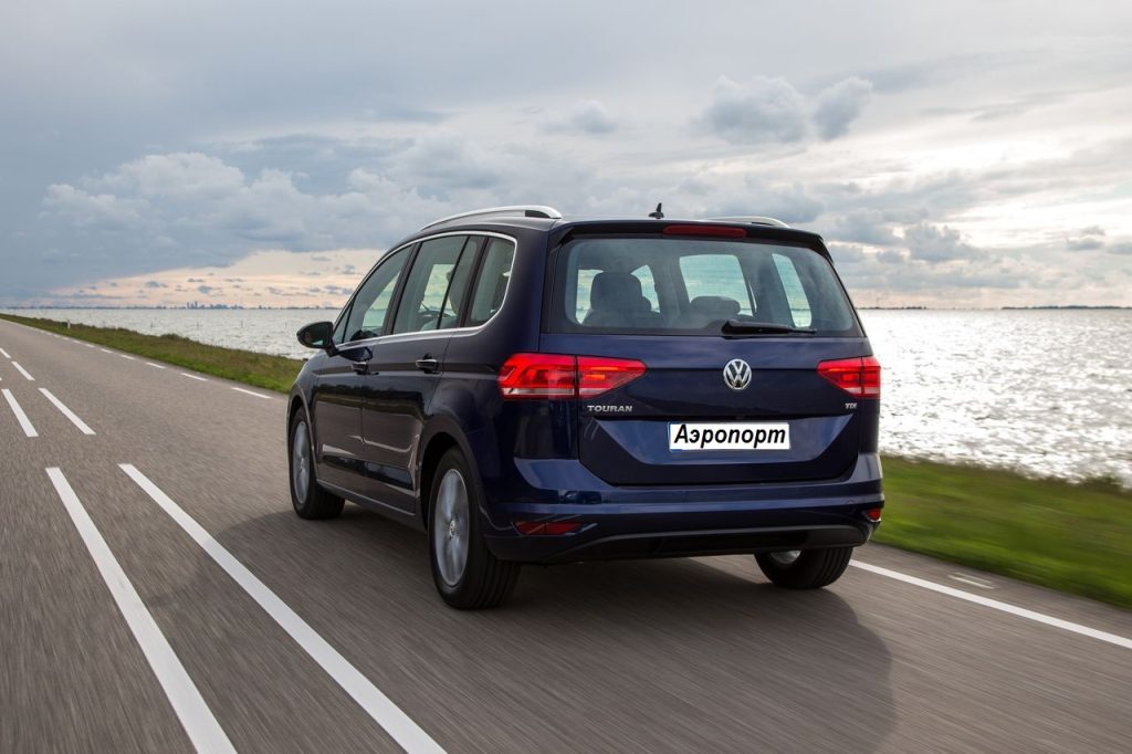 Как заказать такси из Тирасполя в аэропорт Кишинева - комфортный минивэн Taxi-MD