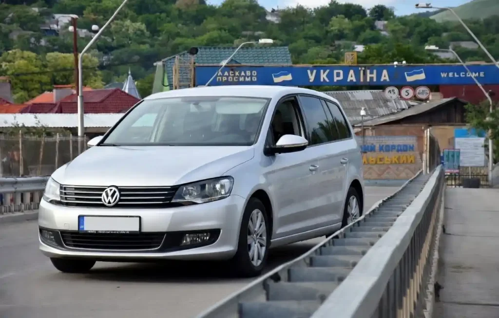 Трансфер Кишинев аэропорт Могилев-Подольский или Атаки(Отачь)